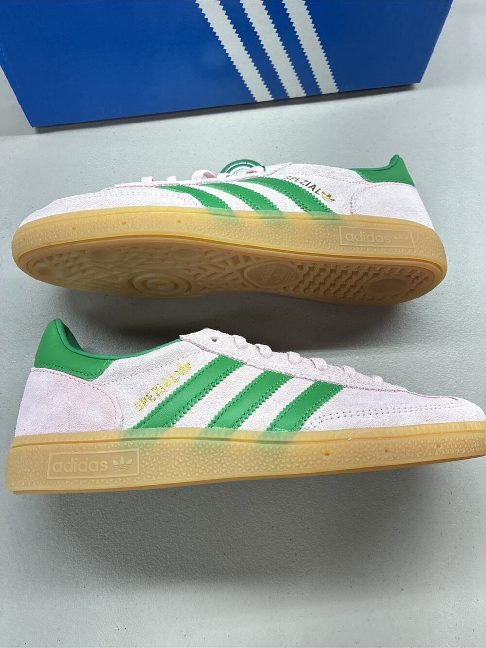 Brand New Adidas Handball Spezial Clear Pink Green Shoes JR7347 Women’s Size 8.5
